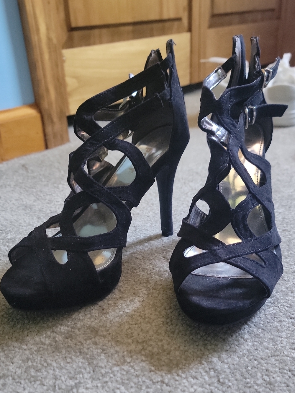 Report Black Strappy Suede High Heel Sandals